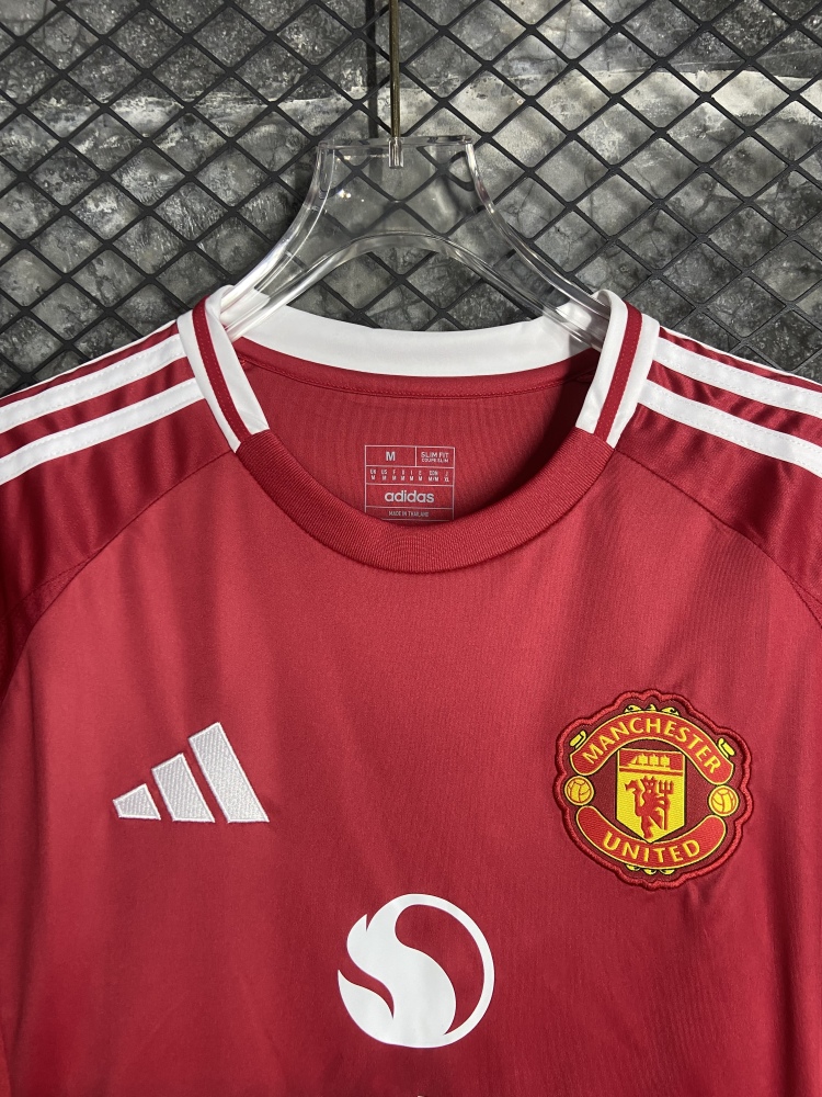 (S-3XL) 1:1 Copy Top Quality 2025/2026 Manchester United home