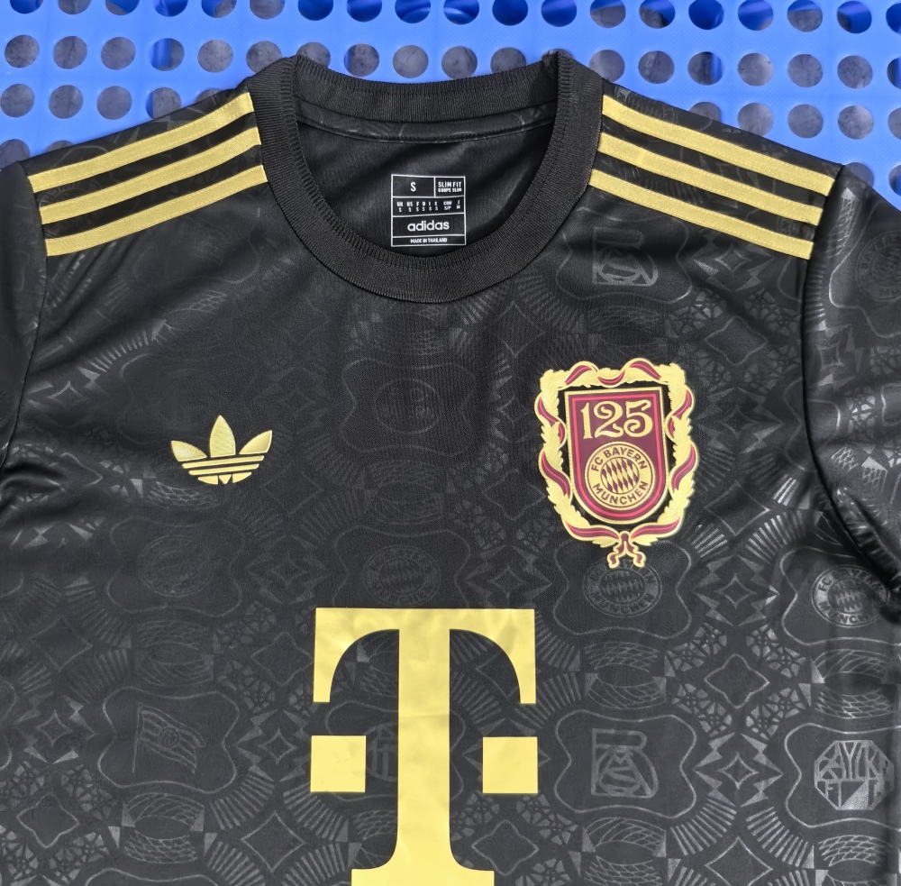 (S-3XL) 1:1 Copy Top Quality 2025/2026  Bayern 125th Anniversary Edition Black