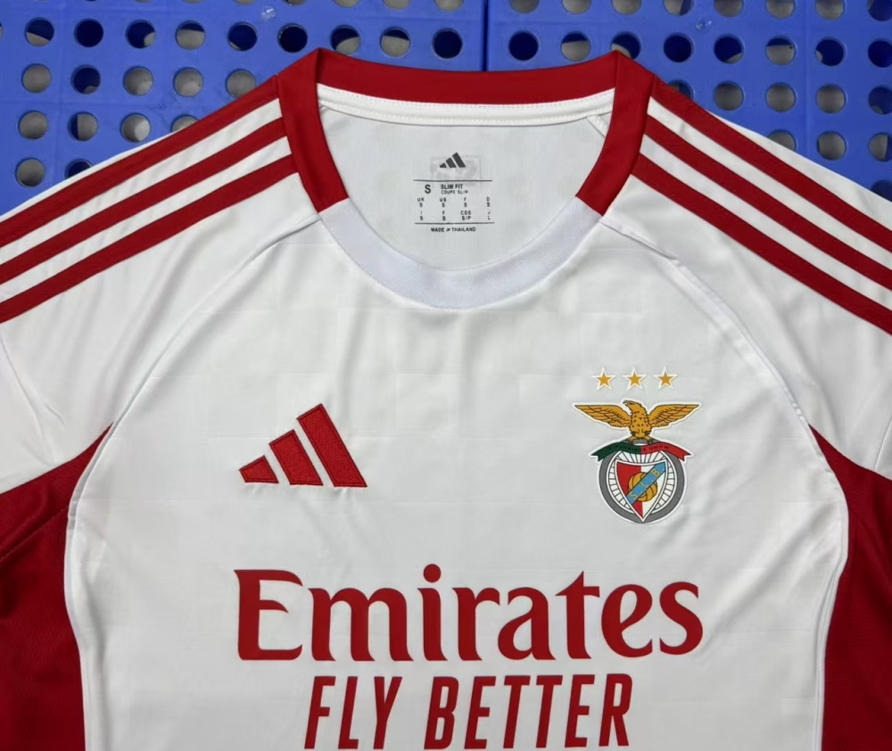 (S-3XL) 1:1 Copy Top Quality 2025/2026 Benfica's second away kit