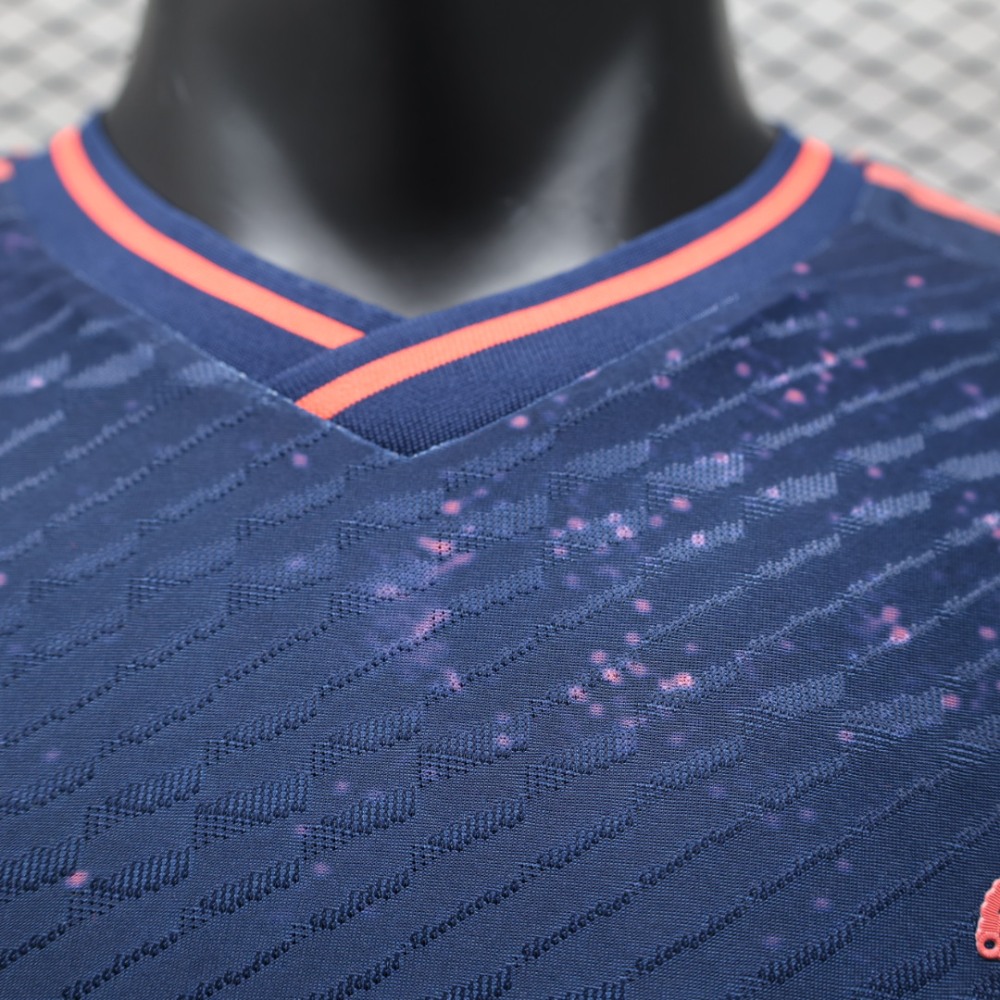 (S-3XL) 1:1 Copy Top Quality 2025/2026 Player: Real Madrid Special Edition