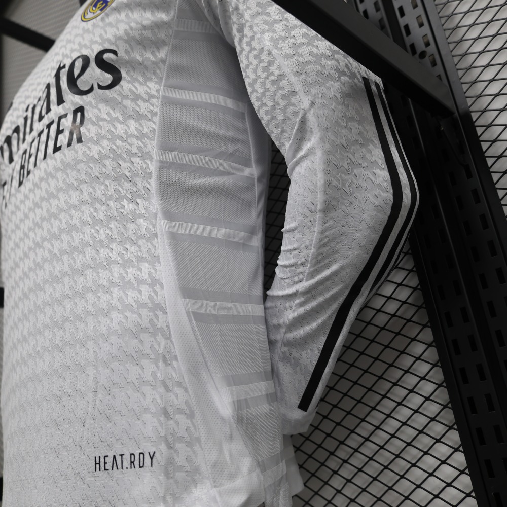 (S-3XL) 1:1 Copy Top Quality 2025/2026 Player: Real Madrid Home Long-sleeved Jersey