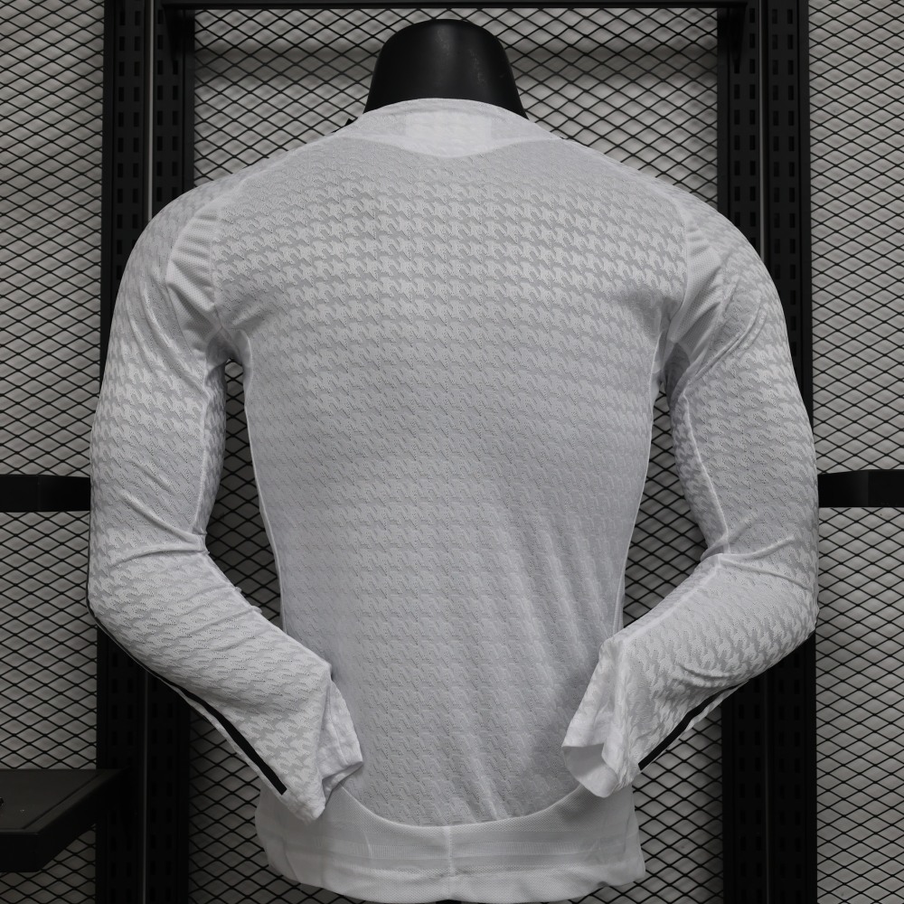 (S-3XL) 1:1 Copy Top Quality 2025/2026 Player: Real Madrid Home Long-sleeved Jersey