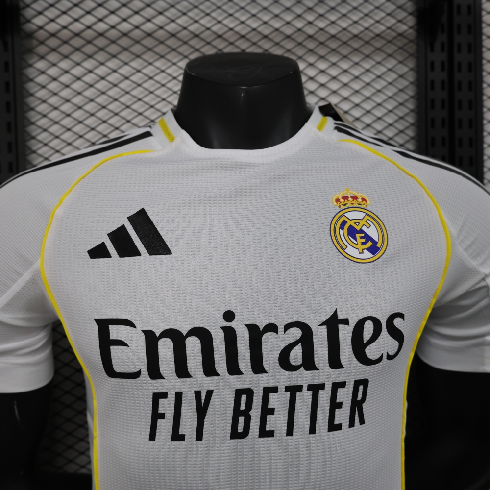 (S-3XL) 1:1 Copy Top Quality 2025/2026 Player: New Real Madrid White
