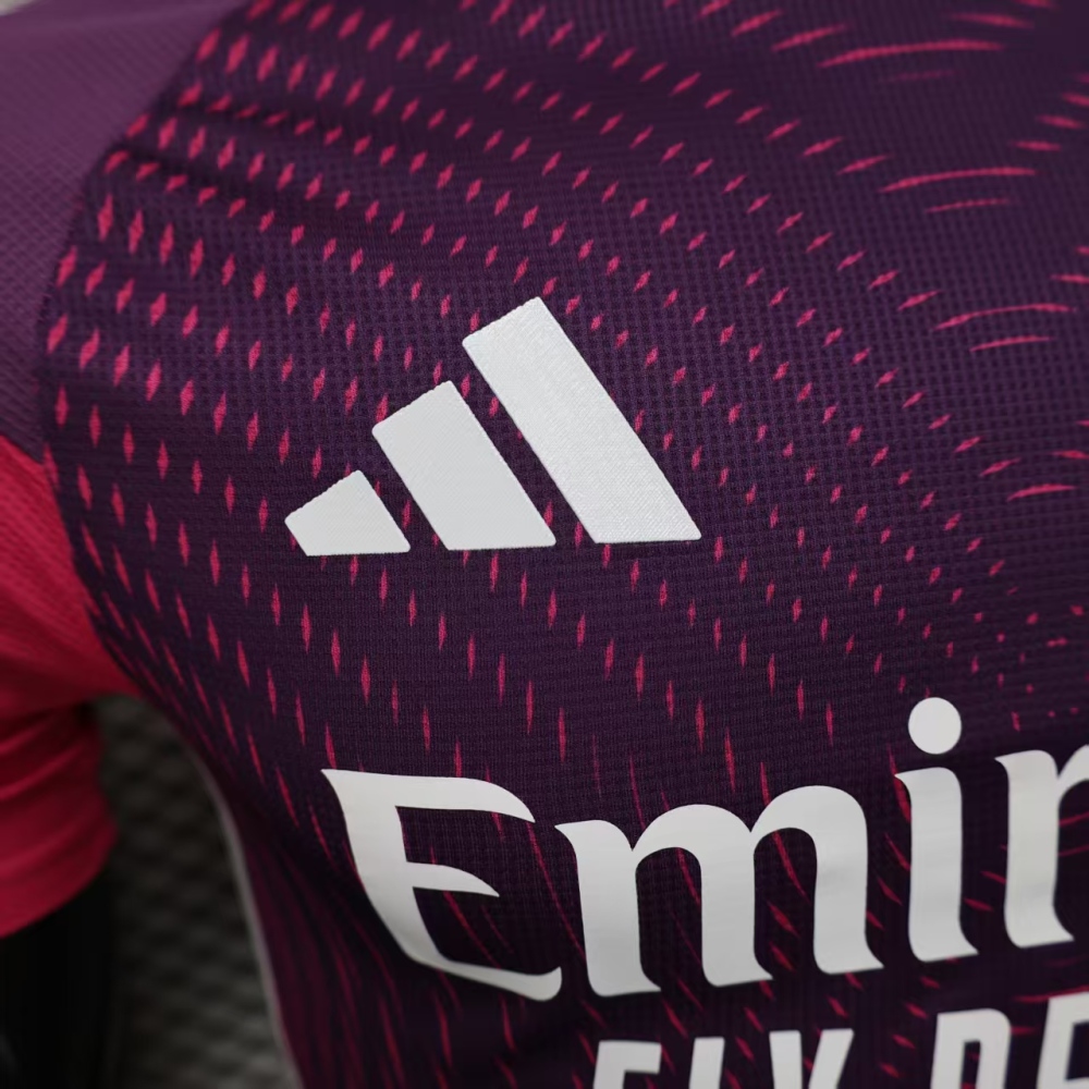 (S-3XL) 1:1 Copy Top Quality 2025/2026 Player: Real Madrid Purple