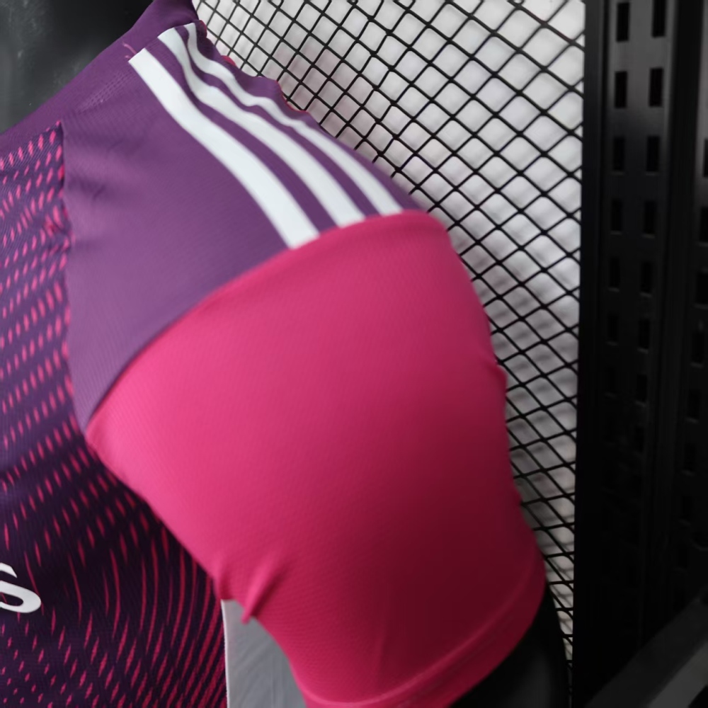 (S-3XL) 1:1 Copy Top Quality 2025/2026 Player: Real Madrid Purple