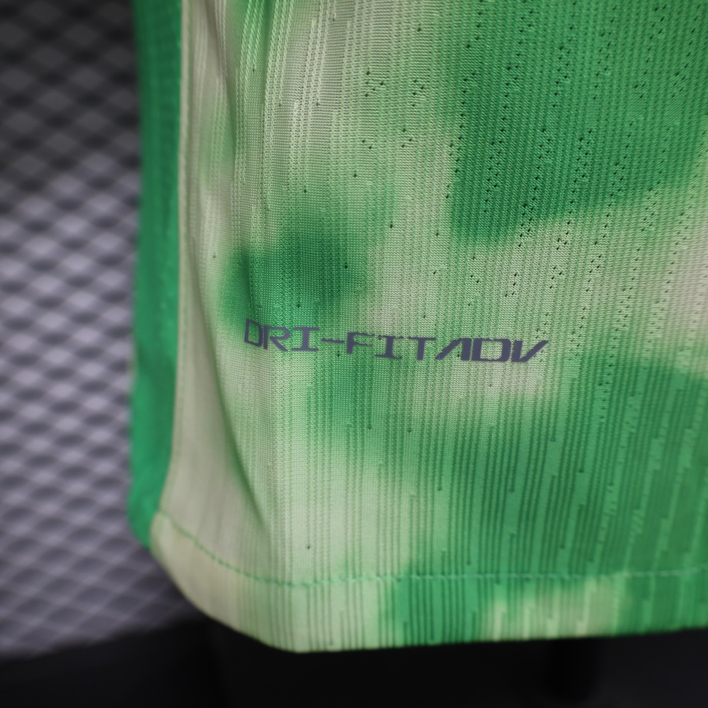 (S-3XL) 1:1 Copy Top Quality 2025/2026 Player: New Barcelona Second Away