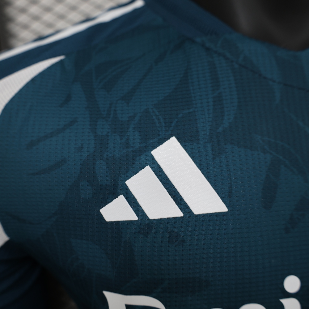 (S-3XL) 1:1 Copy Top Quality 2025/2026 Player: Real Madrid Special Edition
