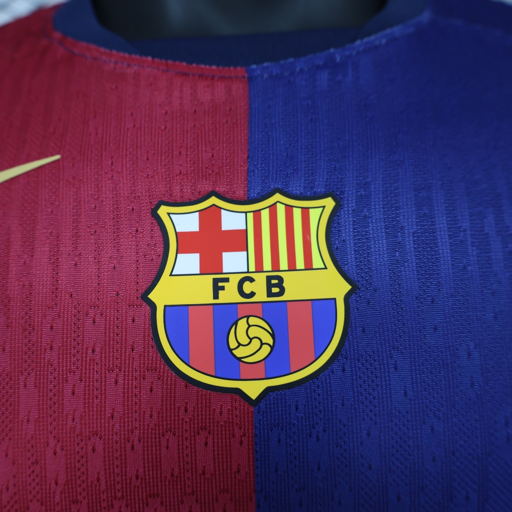 (S-3XL) 1:1 Copy Top Quality 2025/2026  Player: Barcelona Home Long Sleeve