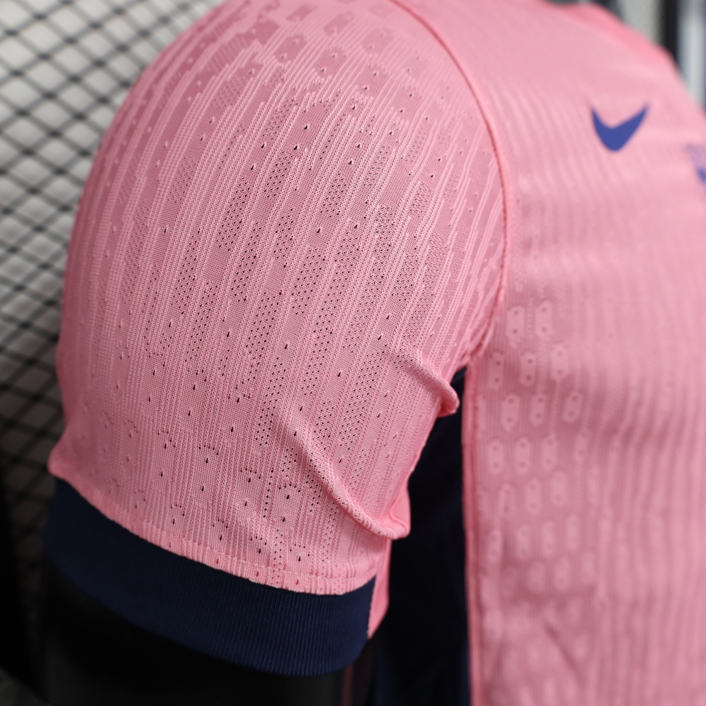 (S-3XL) 1:1 Copy Top Quality 2025/2026 Player: 25-26 Barcelona Pink