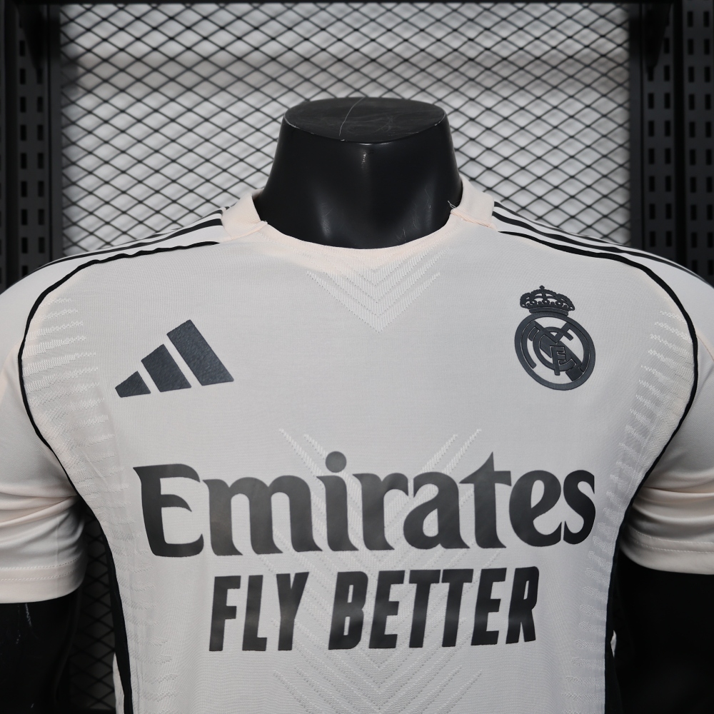 (S-3XL) 1:1 Copy Top Quality 2025/2026 Player: Real Madrid White Open Tube