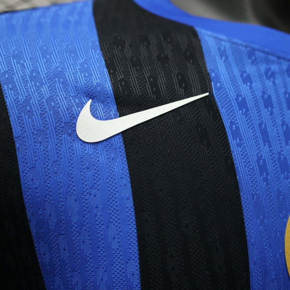 (S-3XL) 1:1 Copy Top Quality 2025/2026 Player: Inter Milan home long-sleeved jersey