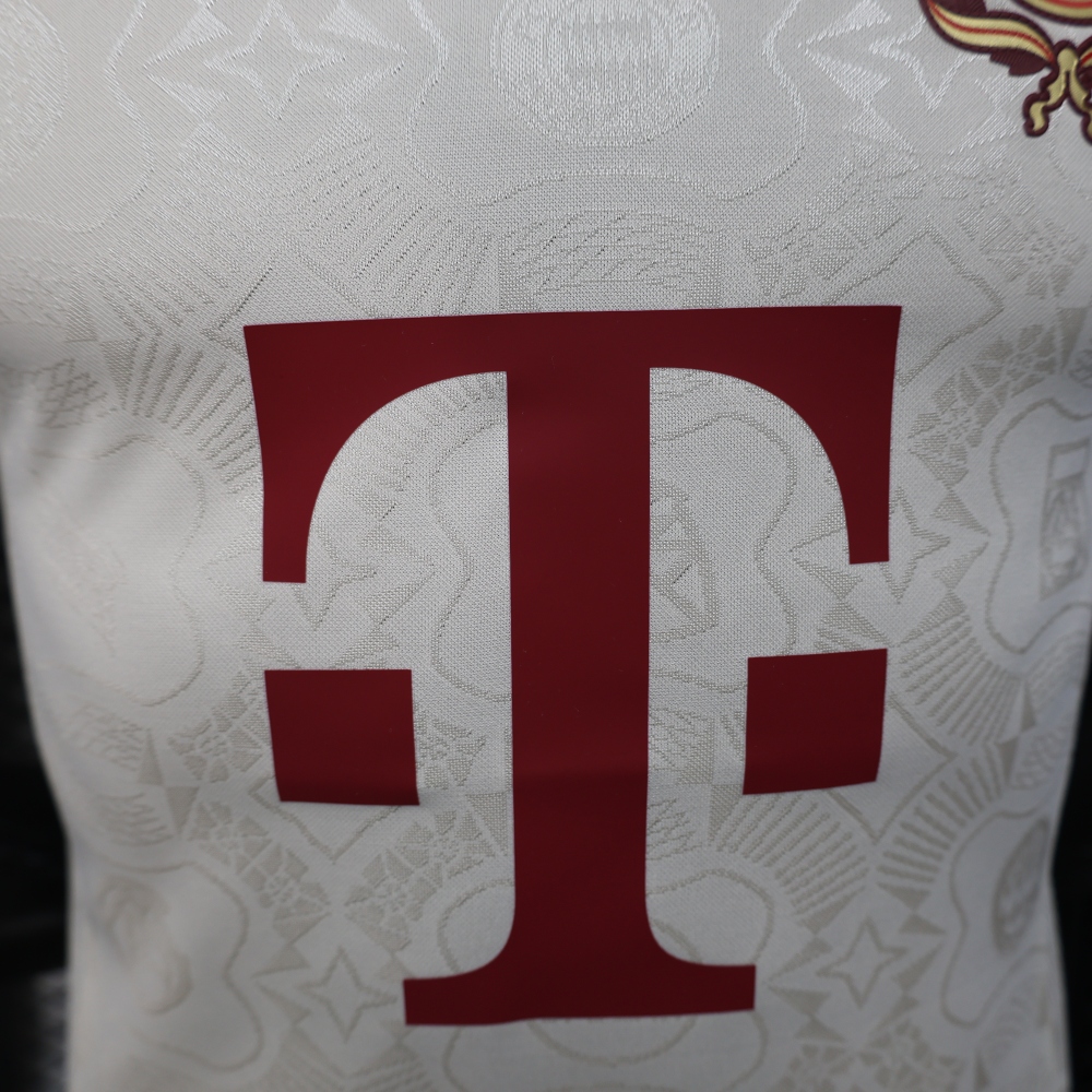 (S-3XL) 1:1 Copy Top Quality 2025/2026 Players; Bayern Special Edition