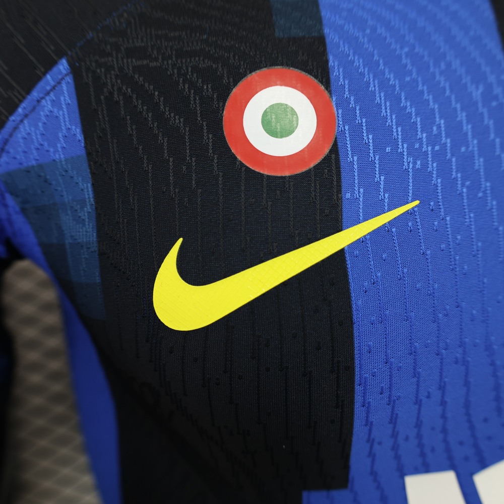 (S-3XL) 1:1 Copy Top Quality 2025/2026 Player: Inter Milan home Transformers edition