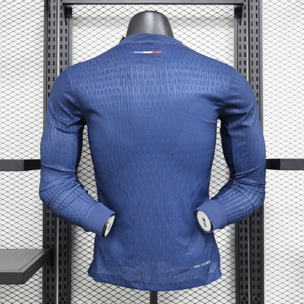 (S-3XL) 1:1 Copy Top Quality 2025/2026 Player: Paris Saint-Germain home long-sleeved kit