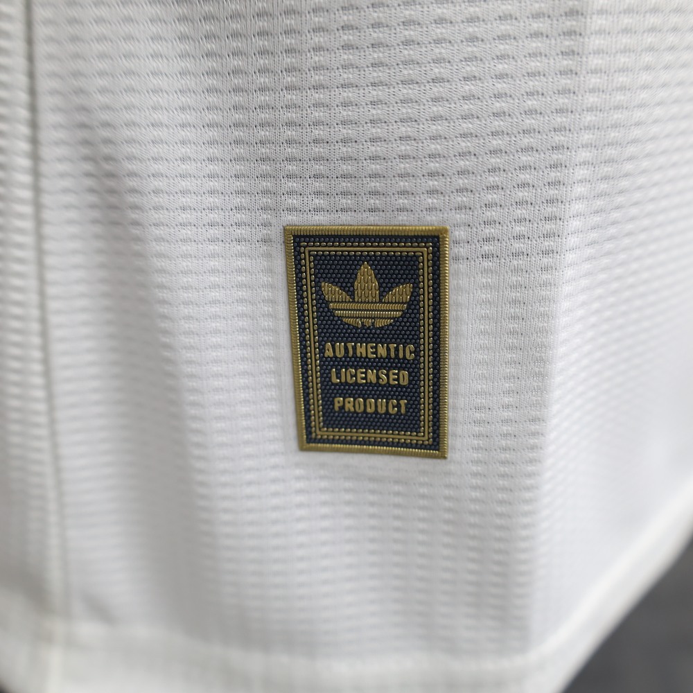 (S-3XL) 1:1 Copy Top Quality 2025/2026 Players: Manchester United's second away long-sleeved kit