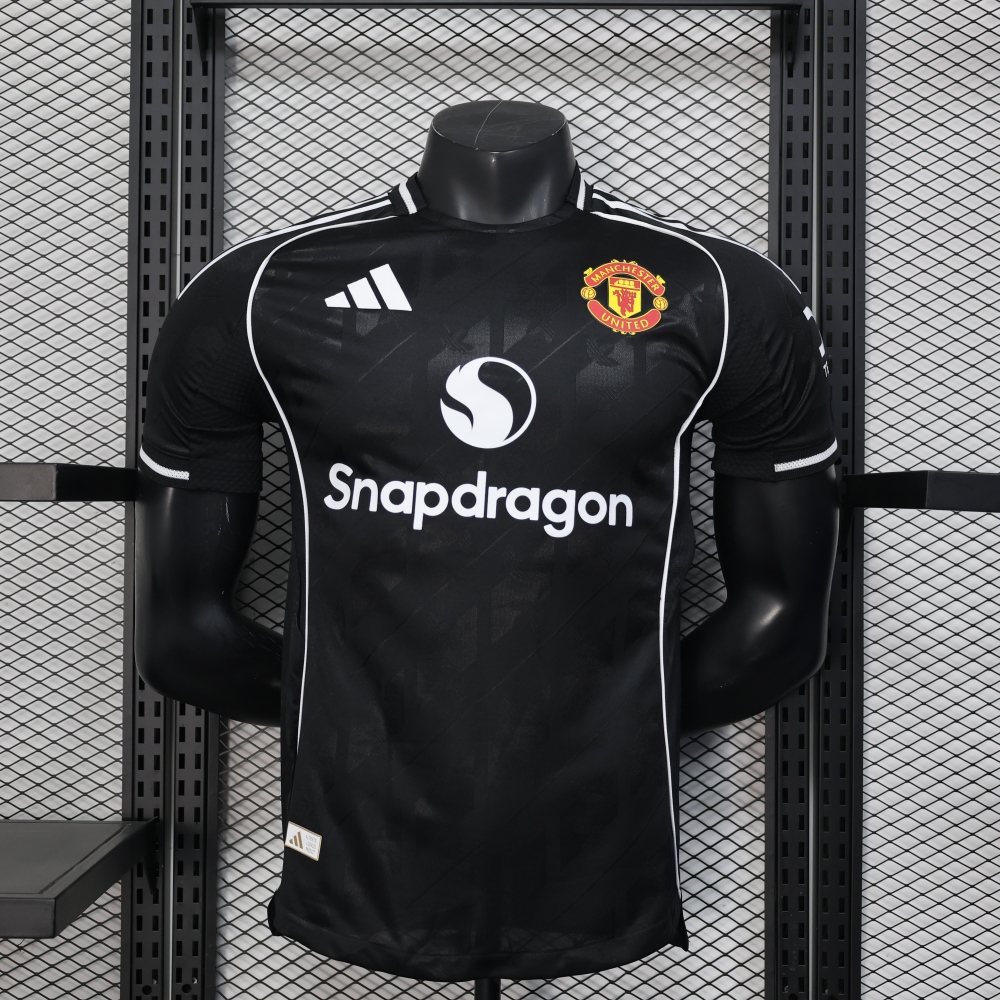 (S-3XL) 1:1 Copy Top Quality 2025/2026 Players: Manchester United special edition
