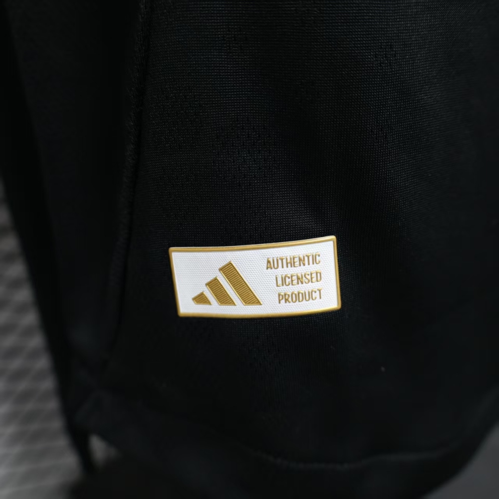 (S-3XL) 1:1 Copy Top Quality 2025/2026 Player: Aston Black