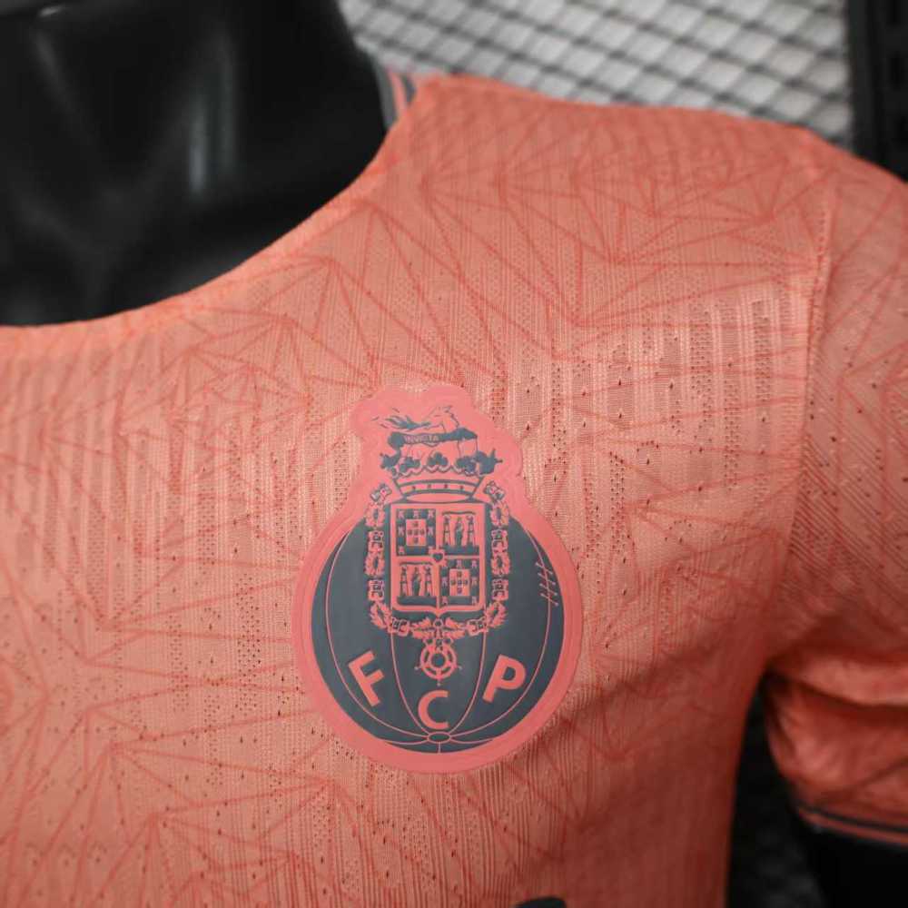 (S-3XL) 1:1 Copy Top Quality 2025/2026 Player: Porto Pink (Kit)