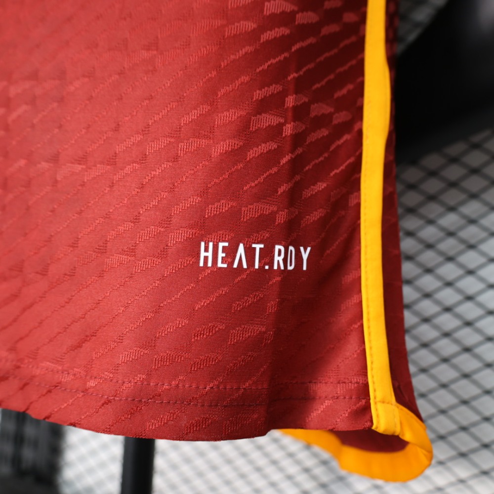 (S-3XL) 1:1 Copy Top Quality 2025/2026 Player: New Roma Home
