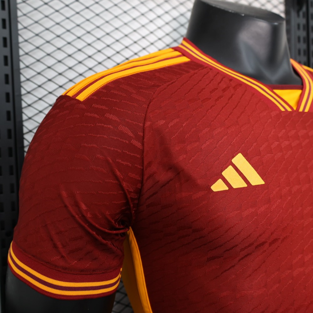 (S-3XL) 1:1 Copy Top Quality 2025/2026 Player: New Roma Home