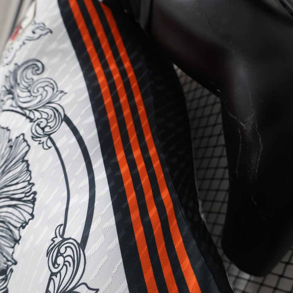 (S-3XL) 1:1 Copy Top Quality 2025/2026 Player: Japan Special Edition