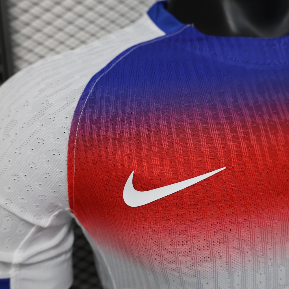 (S-3XL) 1:1 Copy Top Quality 2025/2026 Player: England's main player