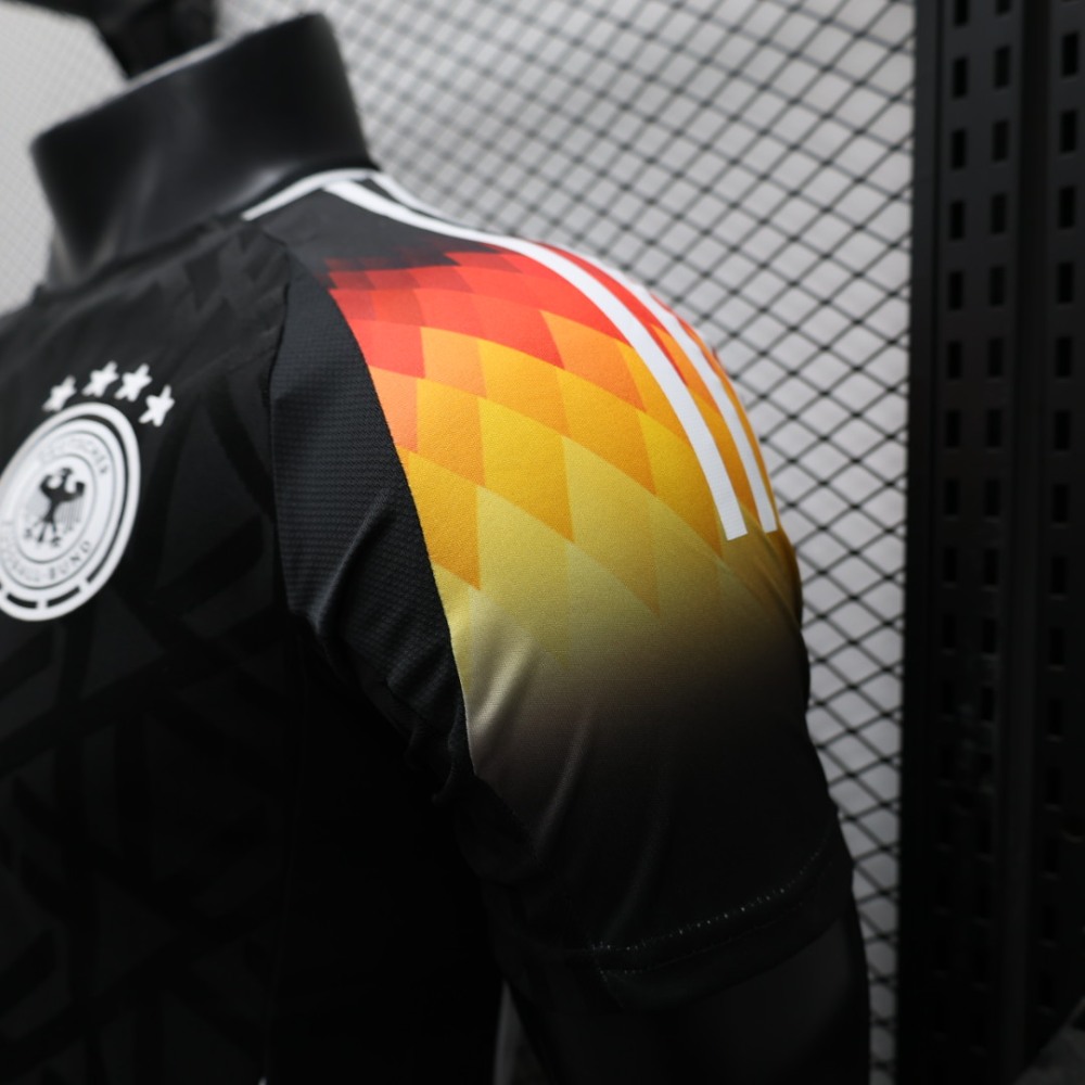 (S-3XL) 1:1 Copy Top Quality 2025/2026 Players: Germany's Special Edition Black