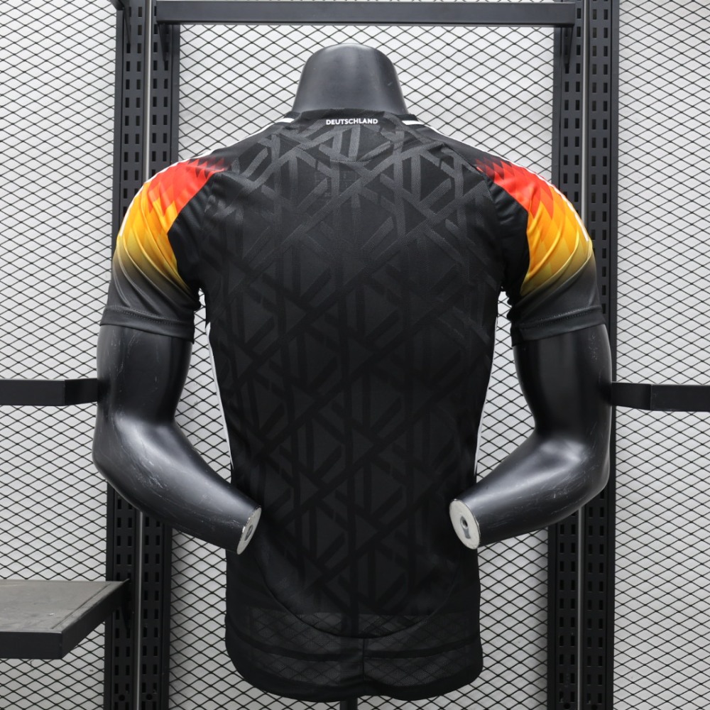(S-3XL) 1:1 Copy Top Quality 2025/2026 Players: Germany's Special Edition Black