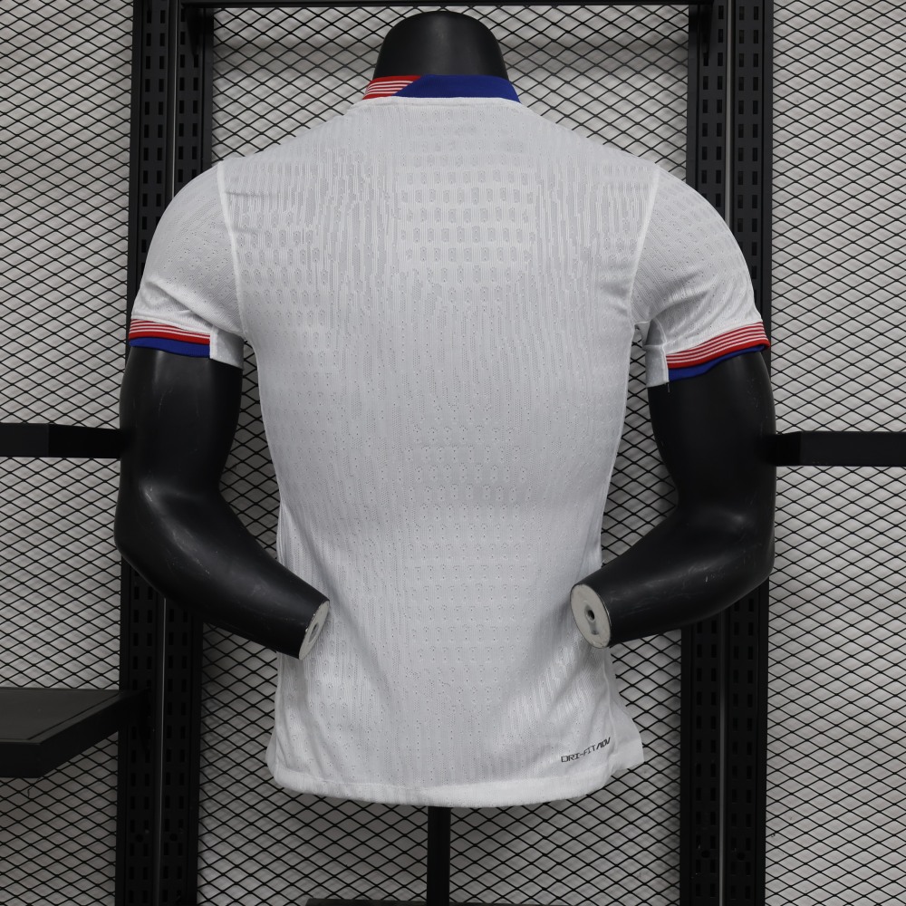 (S-3XL) 1:1 Copy Top Quality 2025/2026 Player: 24 New USA Home