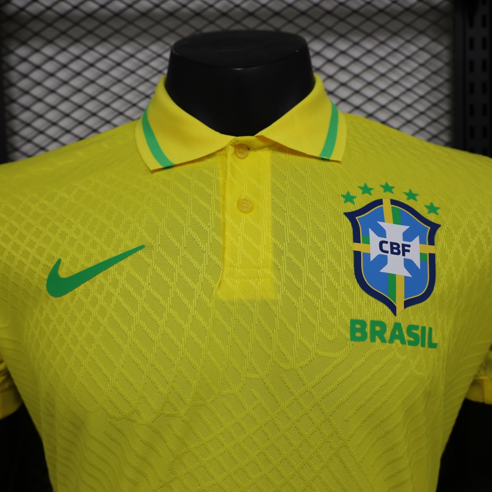 (S-3XL) 1:1 Copy Top Quality 2025/2026 Player: Brazilian POLO shirt