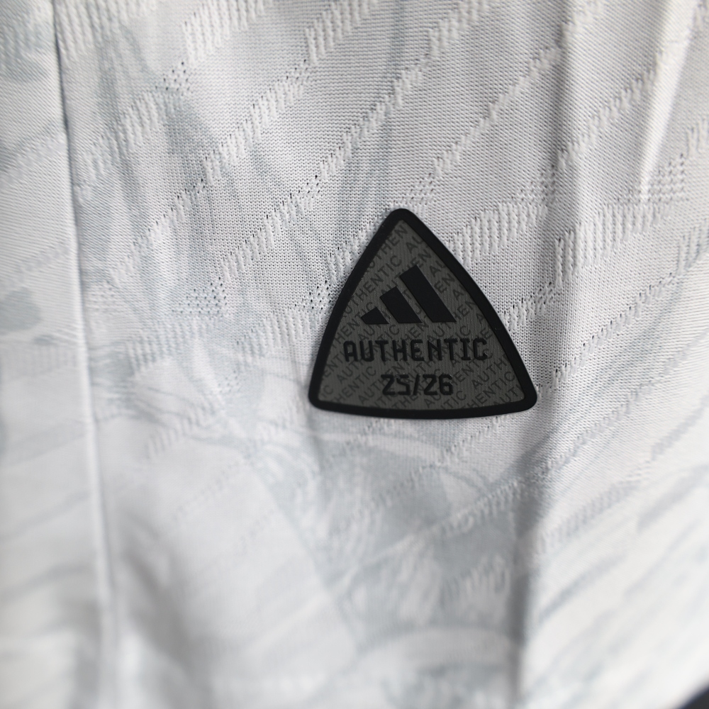 (S-3XL) 1:1 Copy Top Quality 2025/2026 Player: Japanese Special Edition
