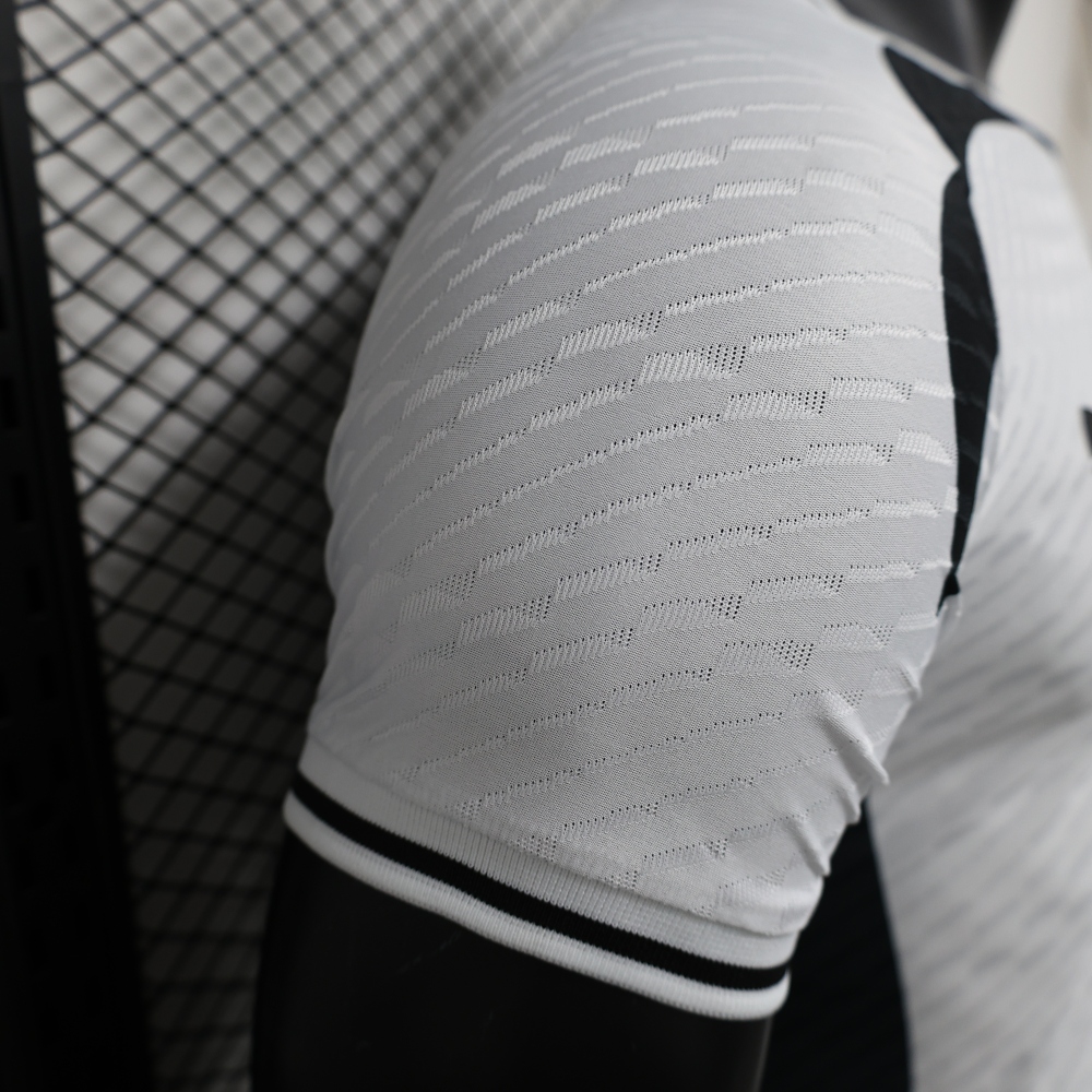 (S-3XL) 1:1 Copy Top Quality 2025/2026 Player: Japanese Special Edition