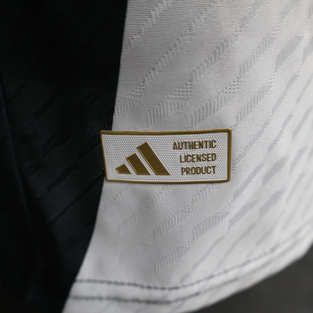 (S-3XL) 1:1 Copy Top Quality 2025/2026 Player: Japanese Special Edition