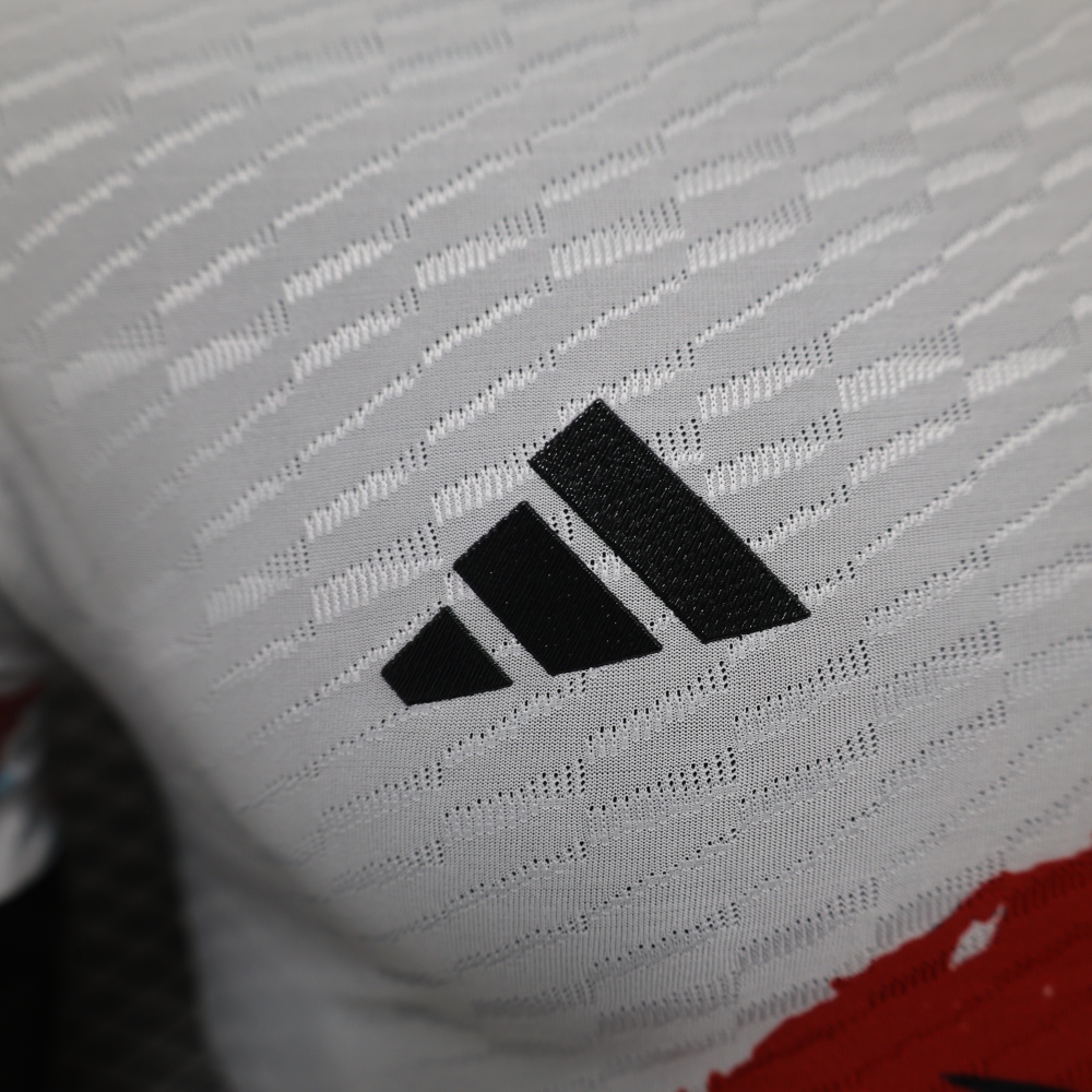 (S-3XL) 1:1 Copy Top Quality 2025/2026 Player: Japanese Special Edition