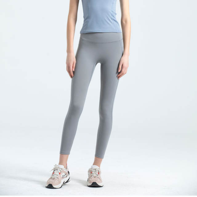 Sexy Seamless Yoga Outfit For Women Breathable Solid Color Fitness Supplies PQ0101