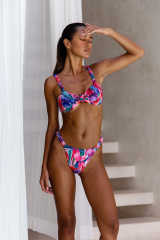 Women's Two-Piece Bikini Swimsuit, Ruched Straps Beach Wear PQ25019