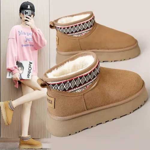 Women's Winter Outdoor Snow Boots - Slip-Resistant Platform Sneakers, Fleece-Lined PQ9986