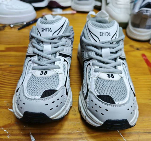 ON SALE Size 38 Woman Clunky Sneakers Fashion Dad Shoes Sport Shoes PQ388