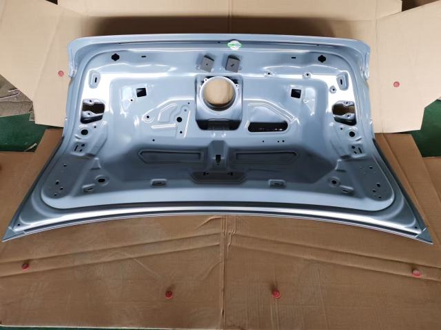 Volkswagen Magotan tail cover
