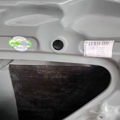 Volkswagen Teramont rear door