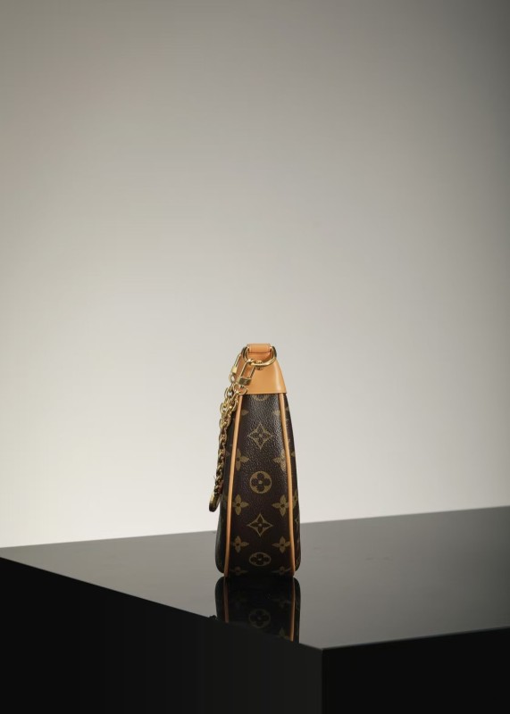 Nicolas Ghesquièr M81098