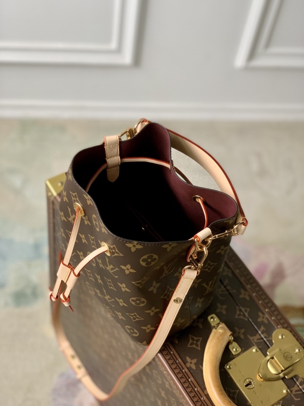 Louis Vuitton Néonoé BB Bag For Women M46581- 20 Cm/ 7.9 Inches