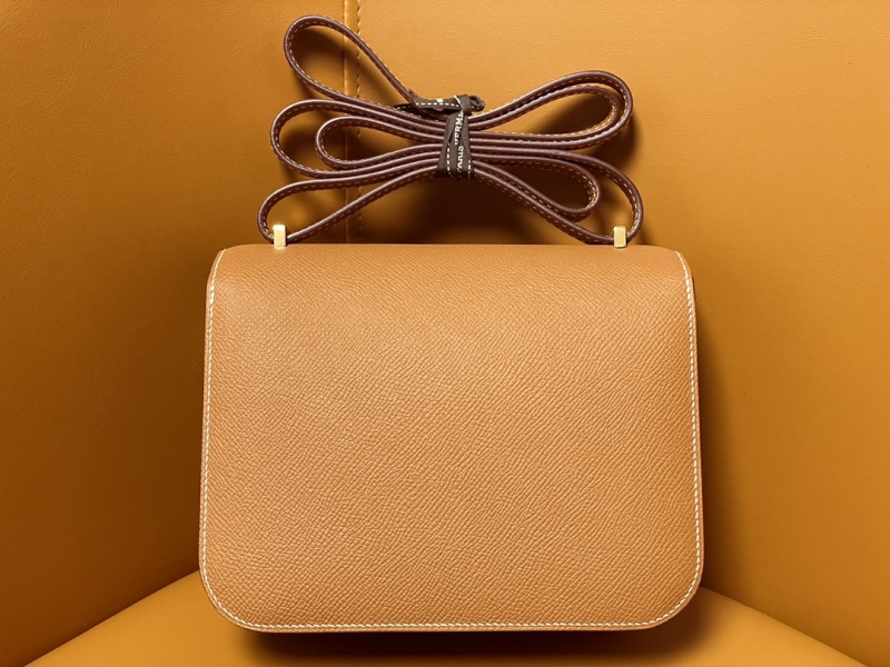 Hermès Constance 1-19Gold Epsom GoldHardware