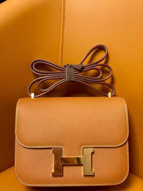 Hermès Constance 1-19Gold Epsom GoldHardware