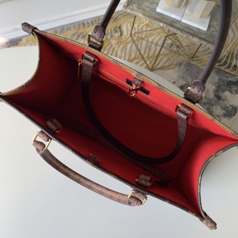 Louis Vuitton OnTheGo MM Monogram And Monogram Reverse Canvas For Women, Women’s Handbags, Shoulder Bags 13.8in/35cm LV M45321
