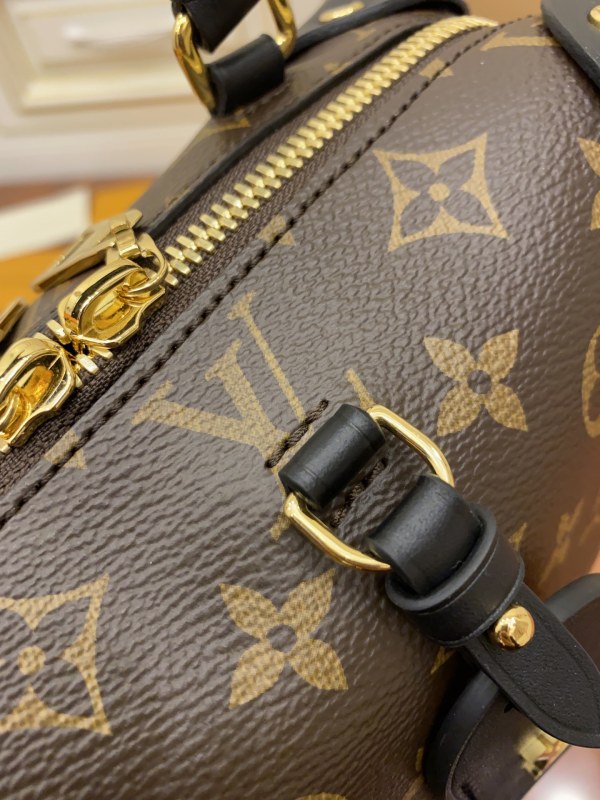 Louis Vuitton Handle Bags 20cm Brown
