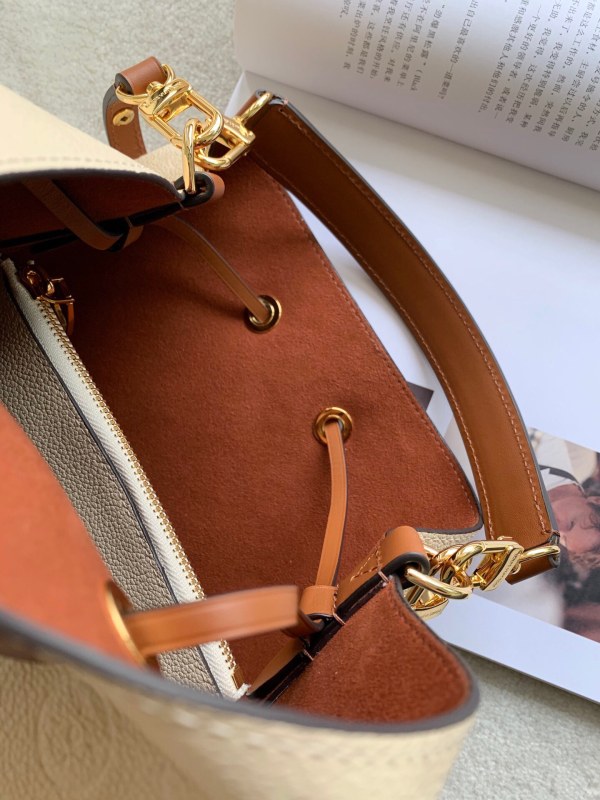 Louis Vuitton NeoNoe MM Bucket Bag Monogram Empreinte Creme For Women, Women’s Bags, Shoulder Bags 10.2in/26cm LV M45307