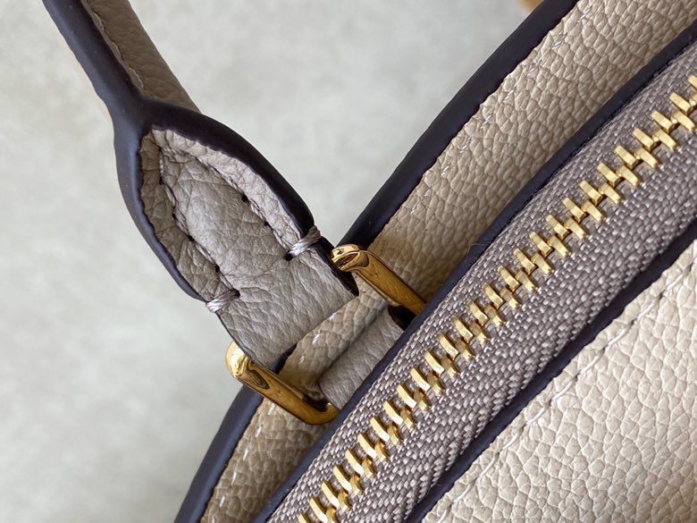 Louis Vuitton Petit Palais Monogram Flowers Tourterelle/Creme For Women, Women’s Handbags, Shoulder And Crossbody Bags 11.4in/29cm LV M58914