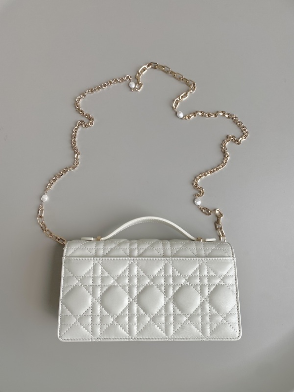 Dior Lady Top Handle Clutch Beige/Black/White For Women 8.5in/21cm S0980ONMJ_M49P