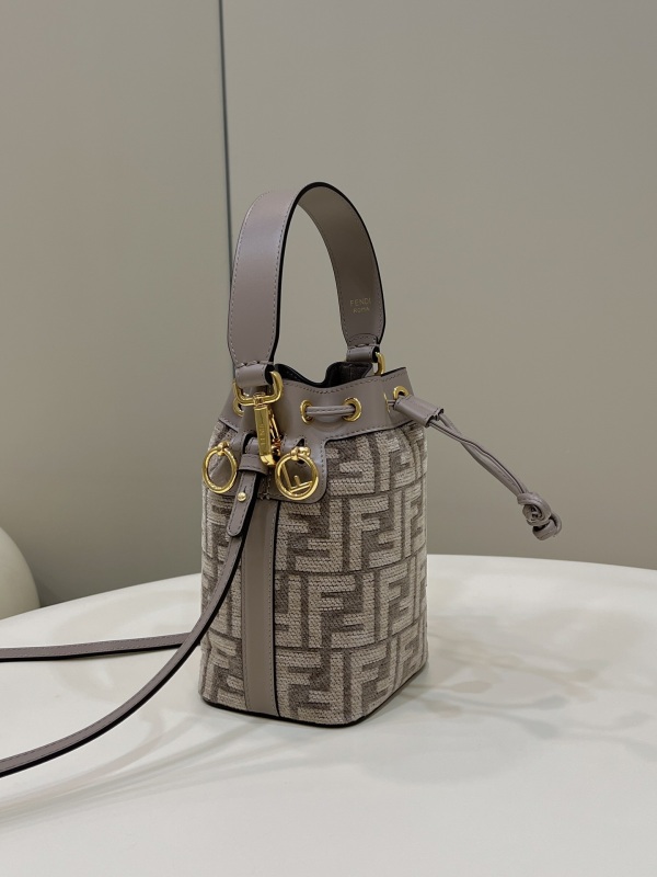 Fendi Mon Tresor Small Beige Bag For Woman 18cm/7in